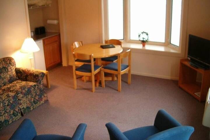 Room 16 of 25