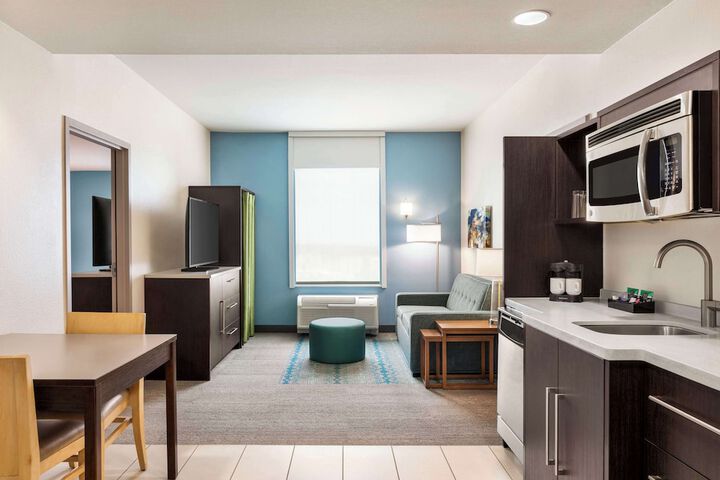 Room 33 of 45