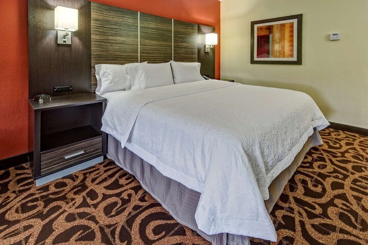 Room 14 of 26
