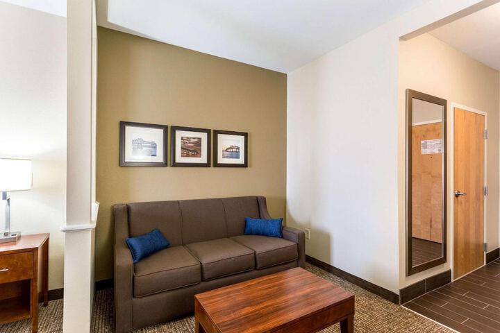 Room 20 of 39