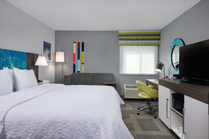 Room 17 of 21