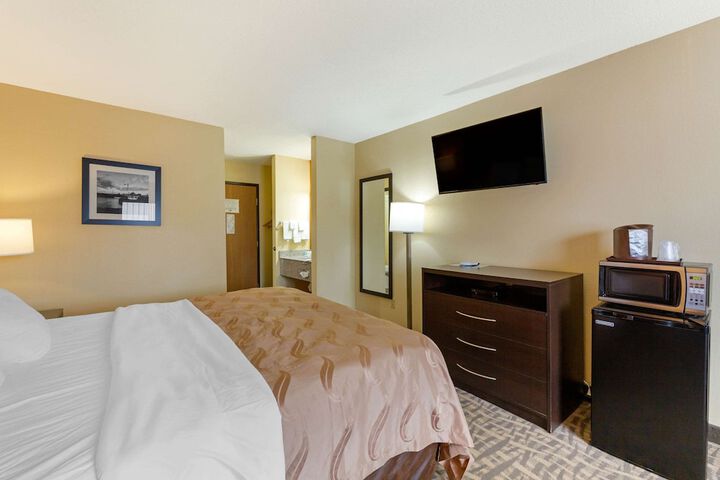Room 15 of 39