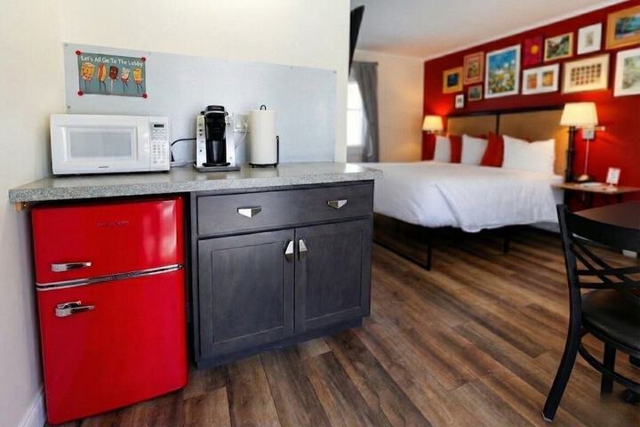 Sleep Woodstock Motel