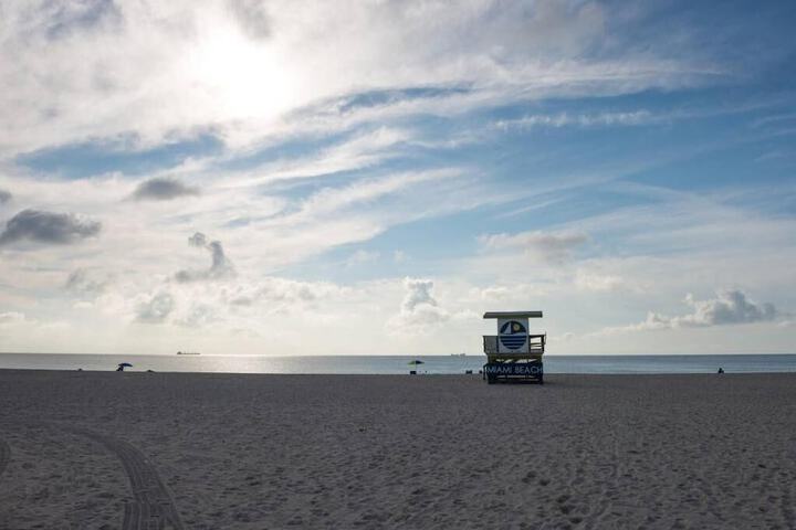 Beach 27 of 33