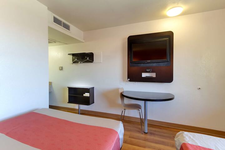 Room 22 of 23