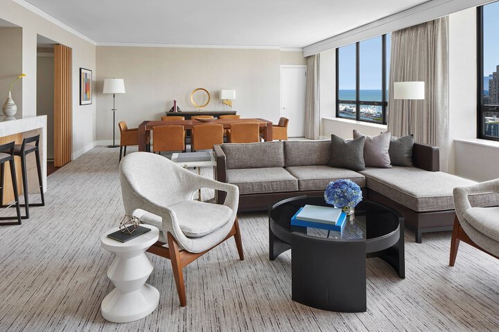Room 55 of 104