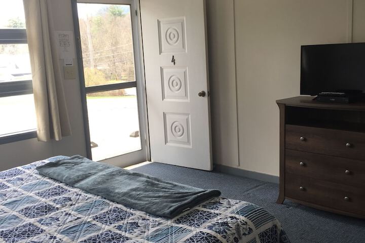 Room 17 of 91