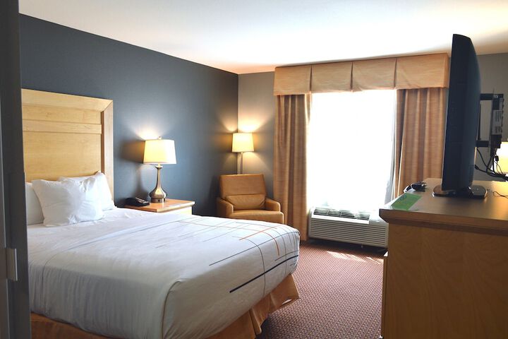 Room 38 of 54