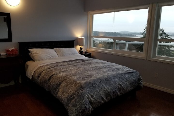 Room 40 of 123
