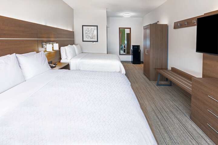 Holiday Inn Express & Suites Stafford NW - Sugar Land by IHG