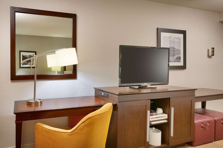 Room 17 of 53