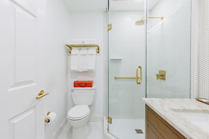 Room 20 of 57