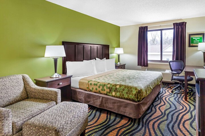Room 27 of 42