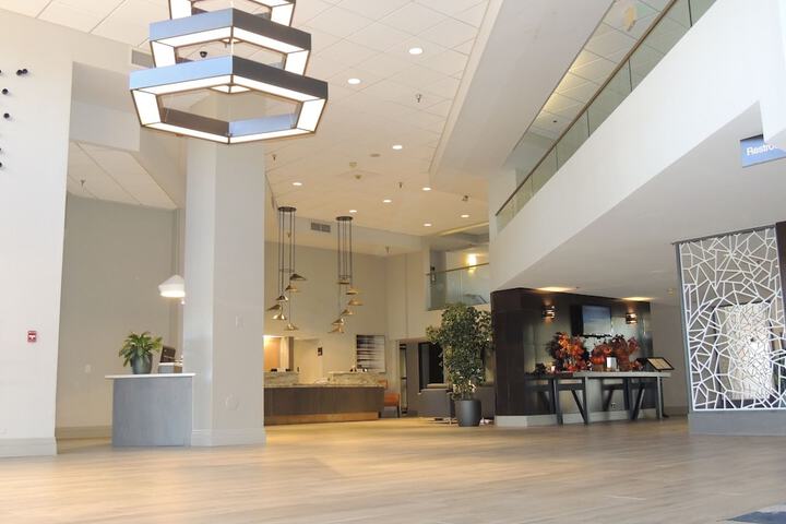 Hotel Interior 6 of 49