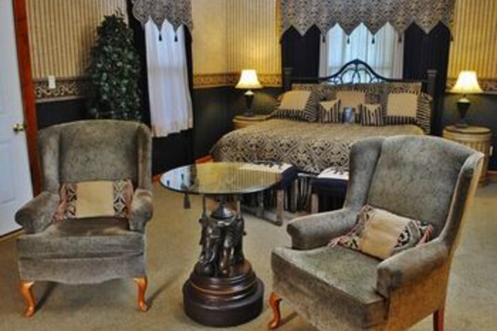 Arbor Hill Inn