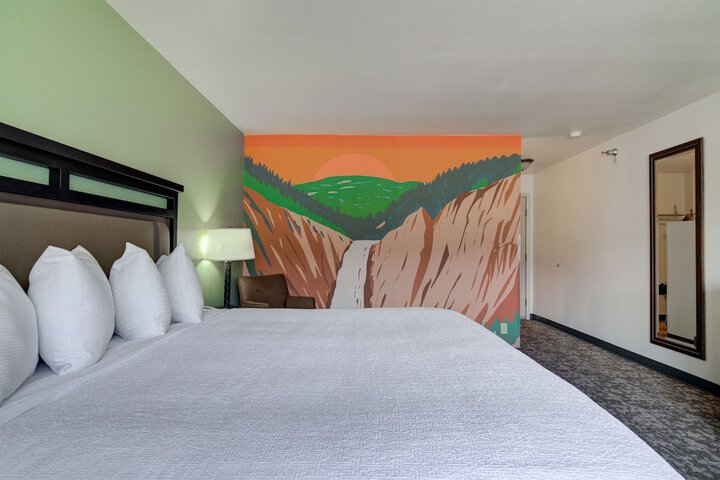 Room 84 of 113