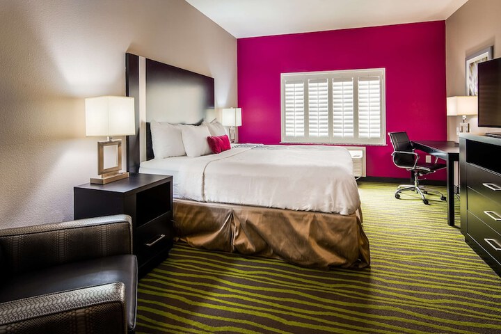 Best Western Plus Dilley Inn & Suites