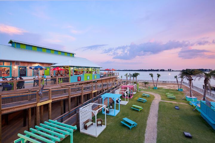 Harrahs Gulf Coast Hotel & Casino - a Caesars Rewards Destination