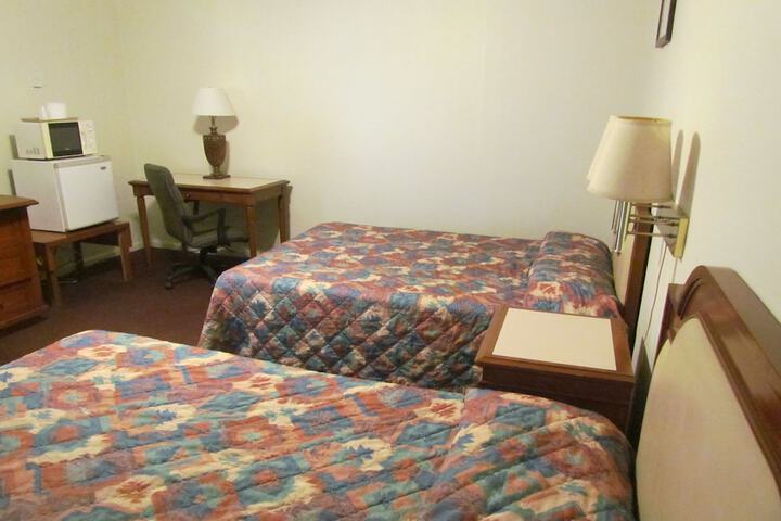 Room 37 of 60