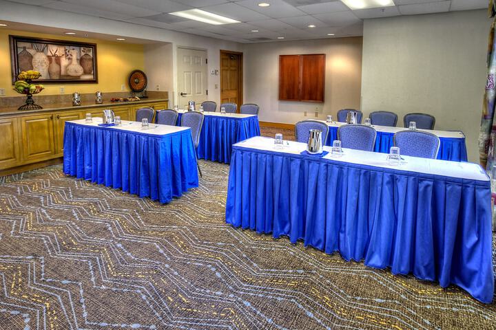 Homewood Suites by Hilton - Fort Myers