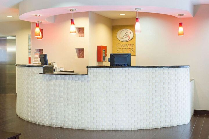 Comfort Suites Mandeville - Covington