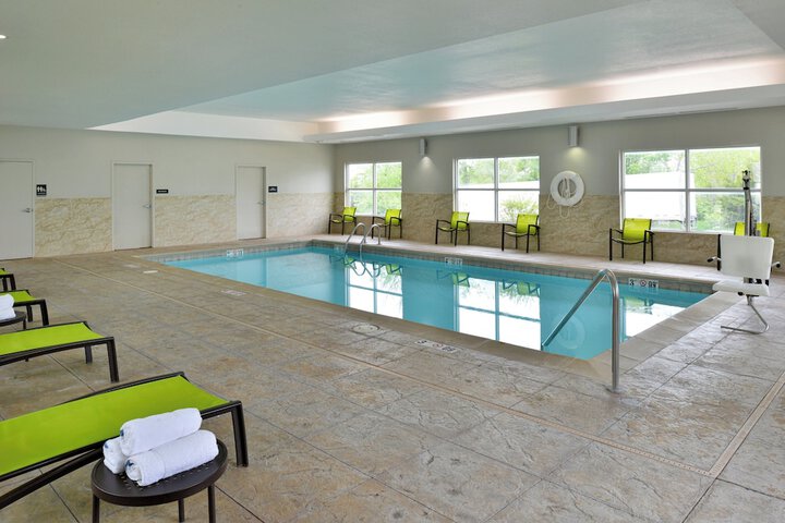 Pool 16 of 64