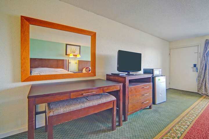 Sunset Inn Flatonia I 10 by Hotel O