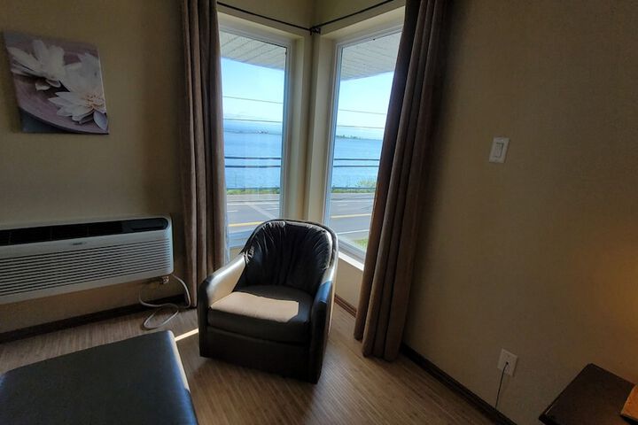 Room 41 of 87