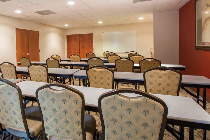 Comfort Suites Fort Pierce I-95