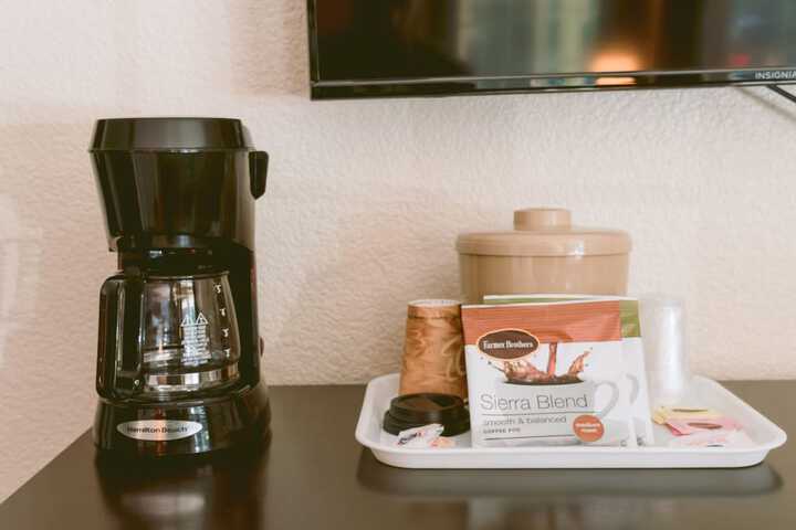Breakfast/Coffee Service 45 of 60