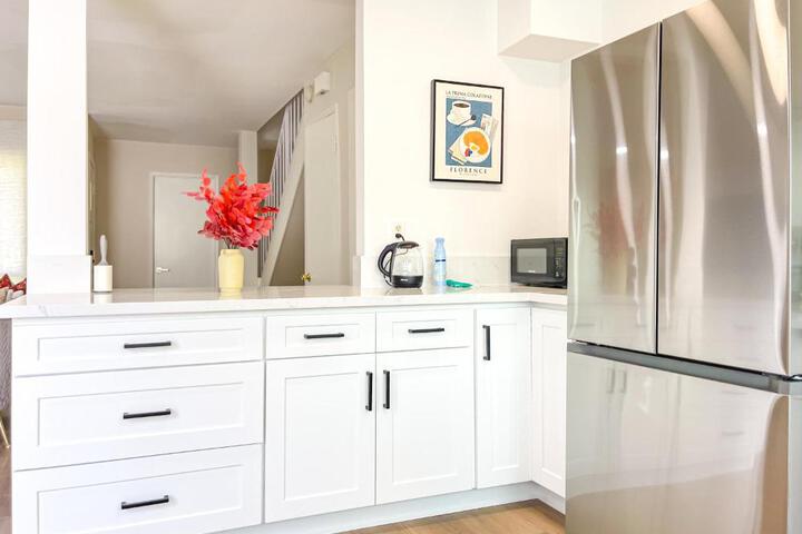 Sweet 2 bd for monthly stay! 20 mi to Disney