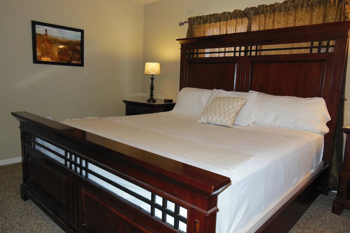 Room 56 of 73