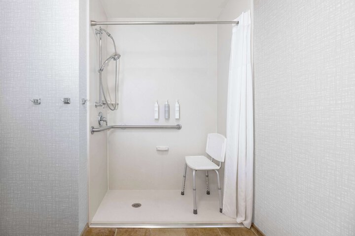 Hampton Inn & Suites Brookings