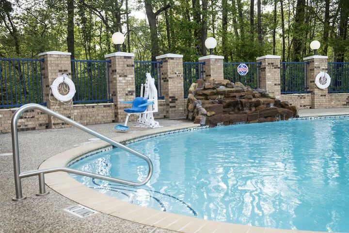 Pool 8 of 50