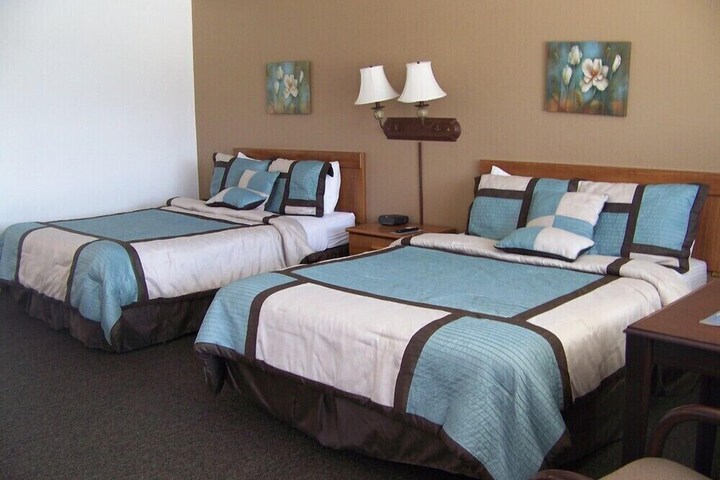 Raine Motel