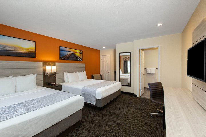 Room 16 of 22