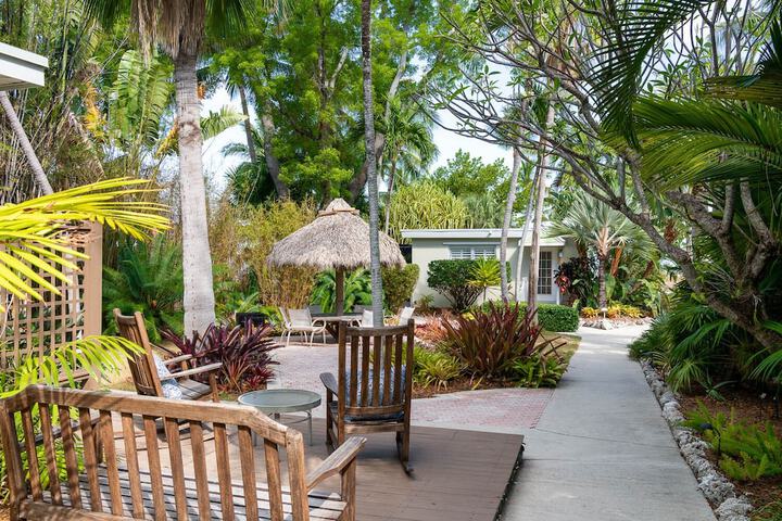 Kona Kai Resort and Gallery - Adults Only