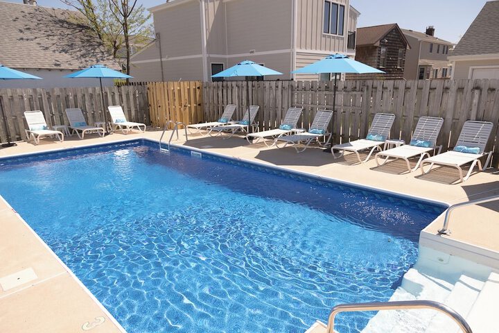 Broadway Court Motel