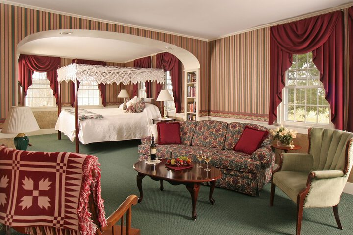 Room 9 of 24