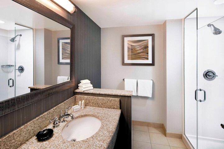 Courtyard by Marriott Indianapolis Downtown