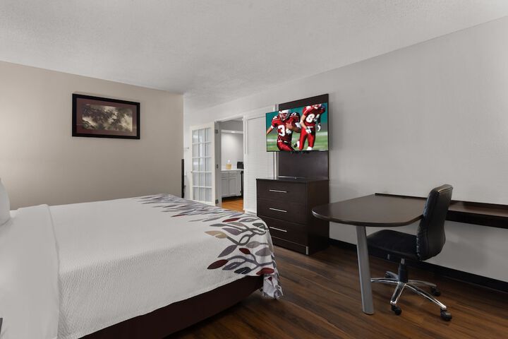 Room 28 of 41