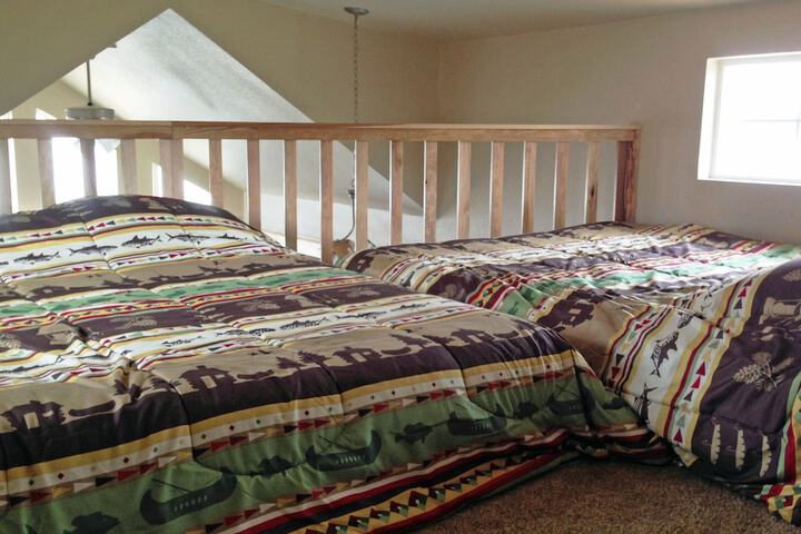 Room 105 of 141