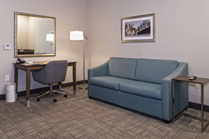 Room 16 of 29