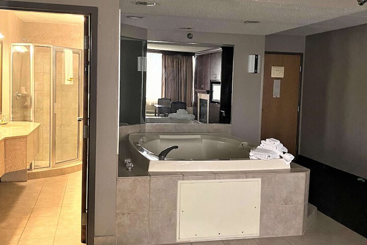 Room 41 of 69
