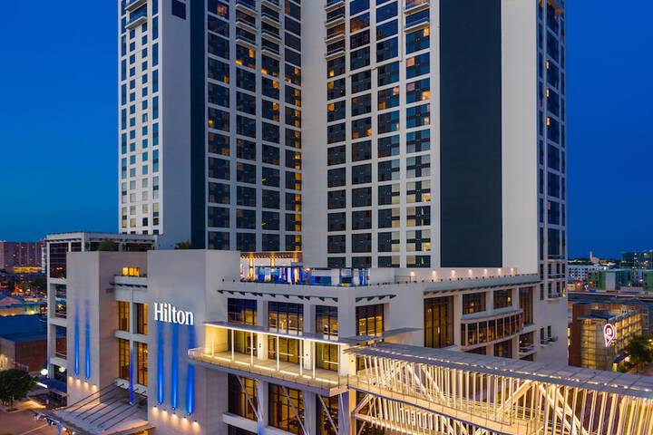 Hotel 2 of 87