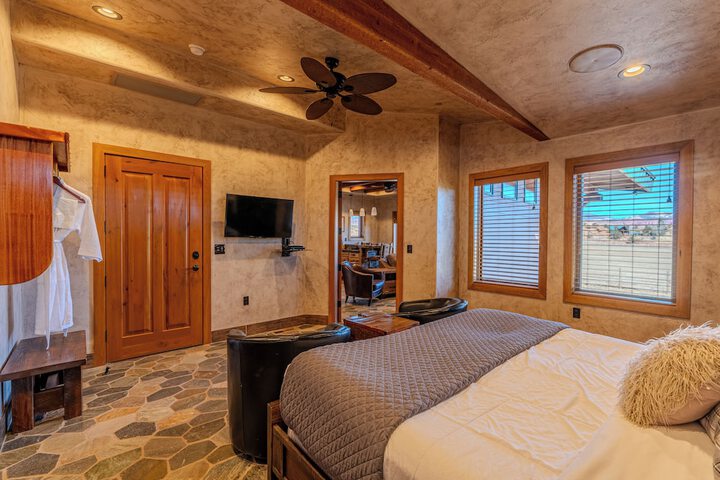 Cougar Ridge Resort