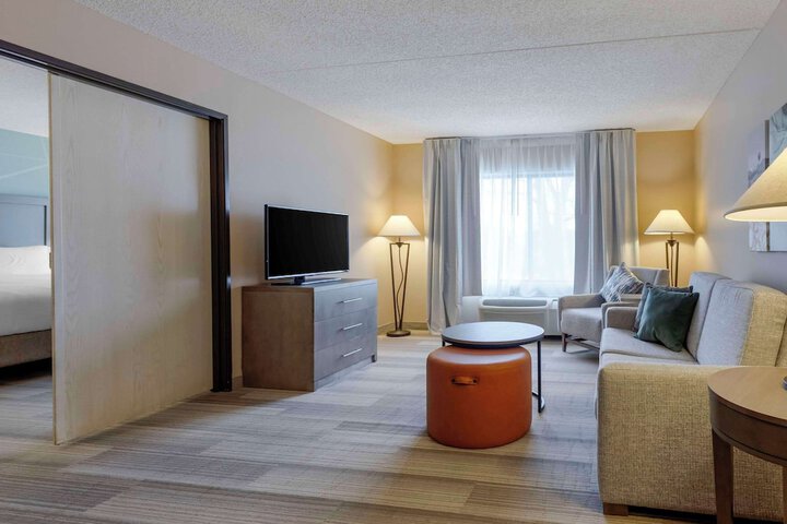 Room 21 of 56