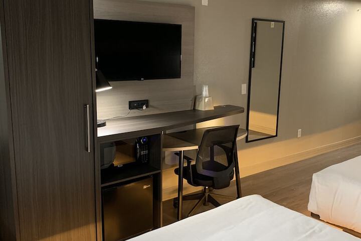 Quality Inn & Suites North Mesquite I-30
