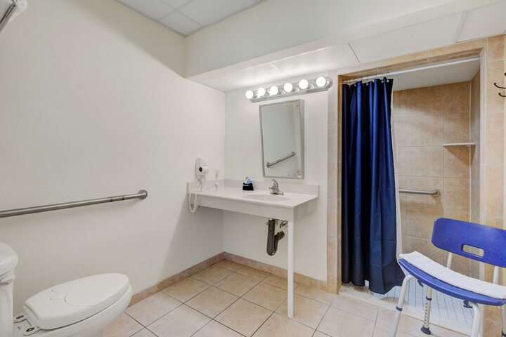 Room 291 of 334
