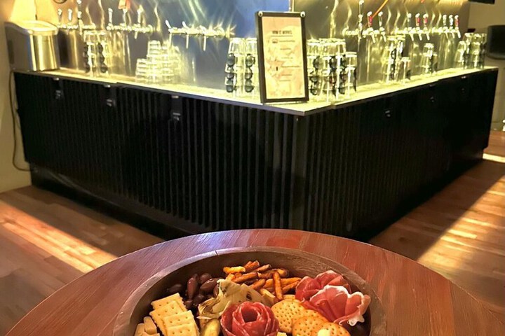The Well Hotel & Taproom